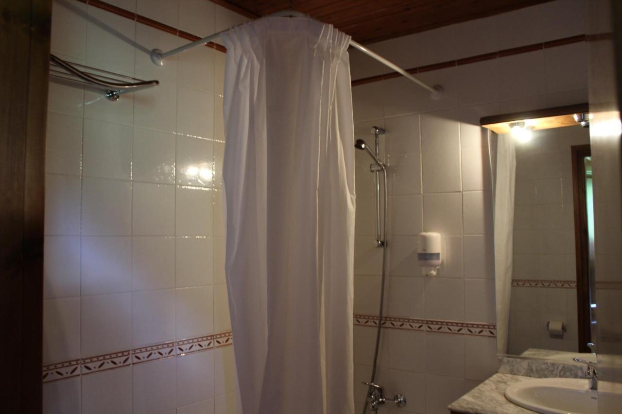 Casa Teresina Bed & Breakfast La Plana de Mont-Ros ภายนอก รูปภาพ